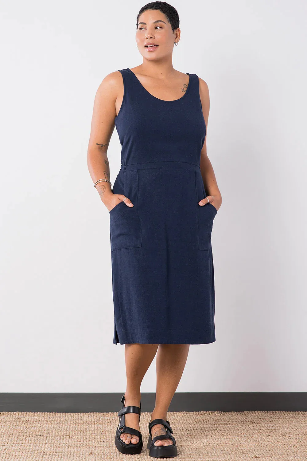 Aisha Dress in Navy