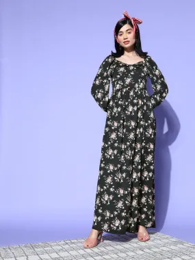 Berrylush Women Black & Off-White Floral Printed Sweetheart Neck Three-Quarter Sleeve Flared Maxi Dress