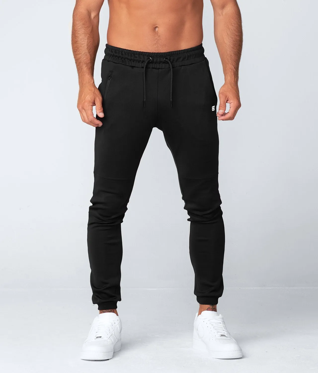 Born Tough Momentum Fitted Signature Athletic Jogger Pants For Men Black