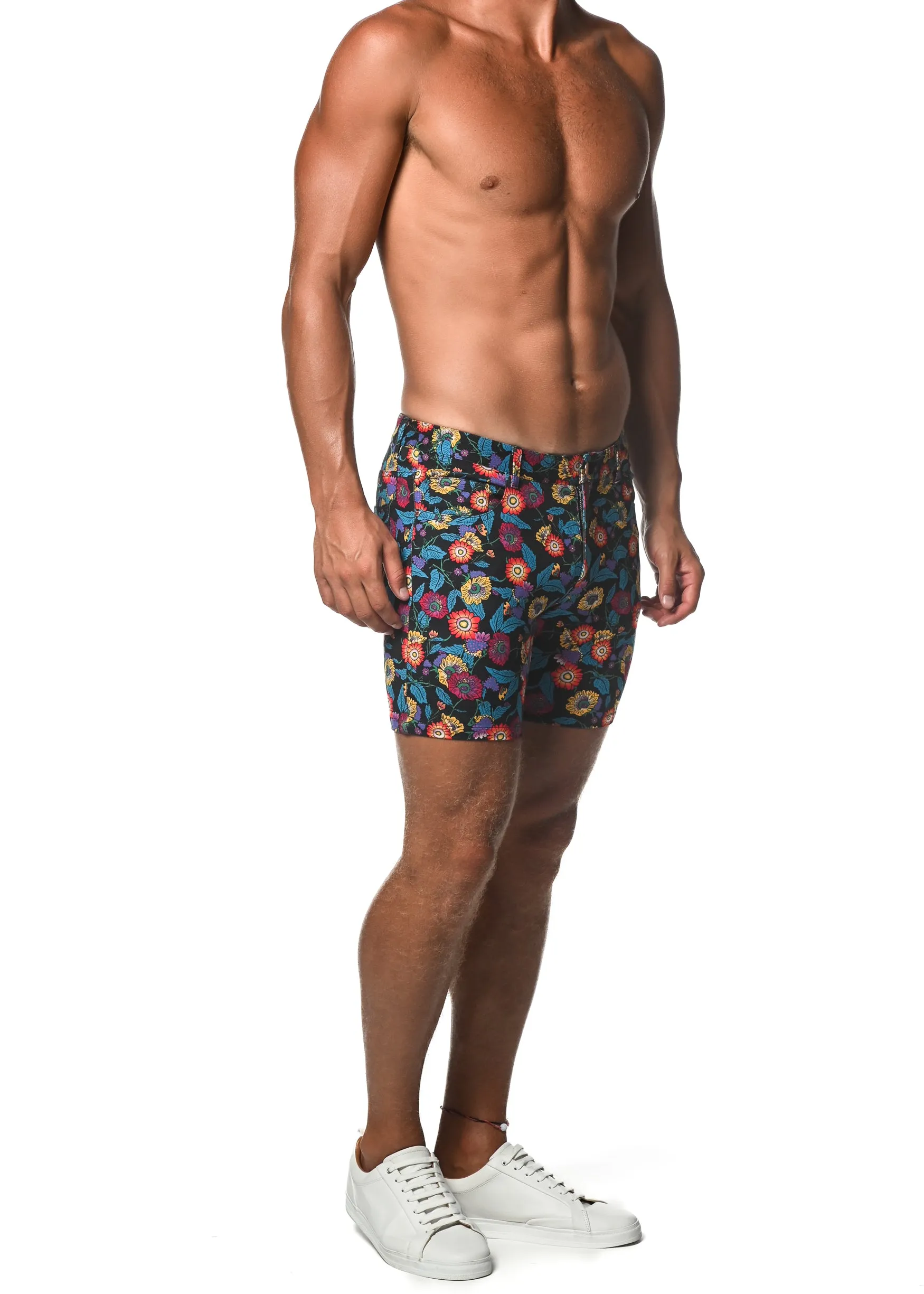 LIMITED-EDITION STRETCH KNIT SHORT