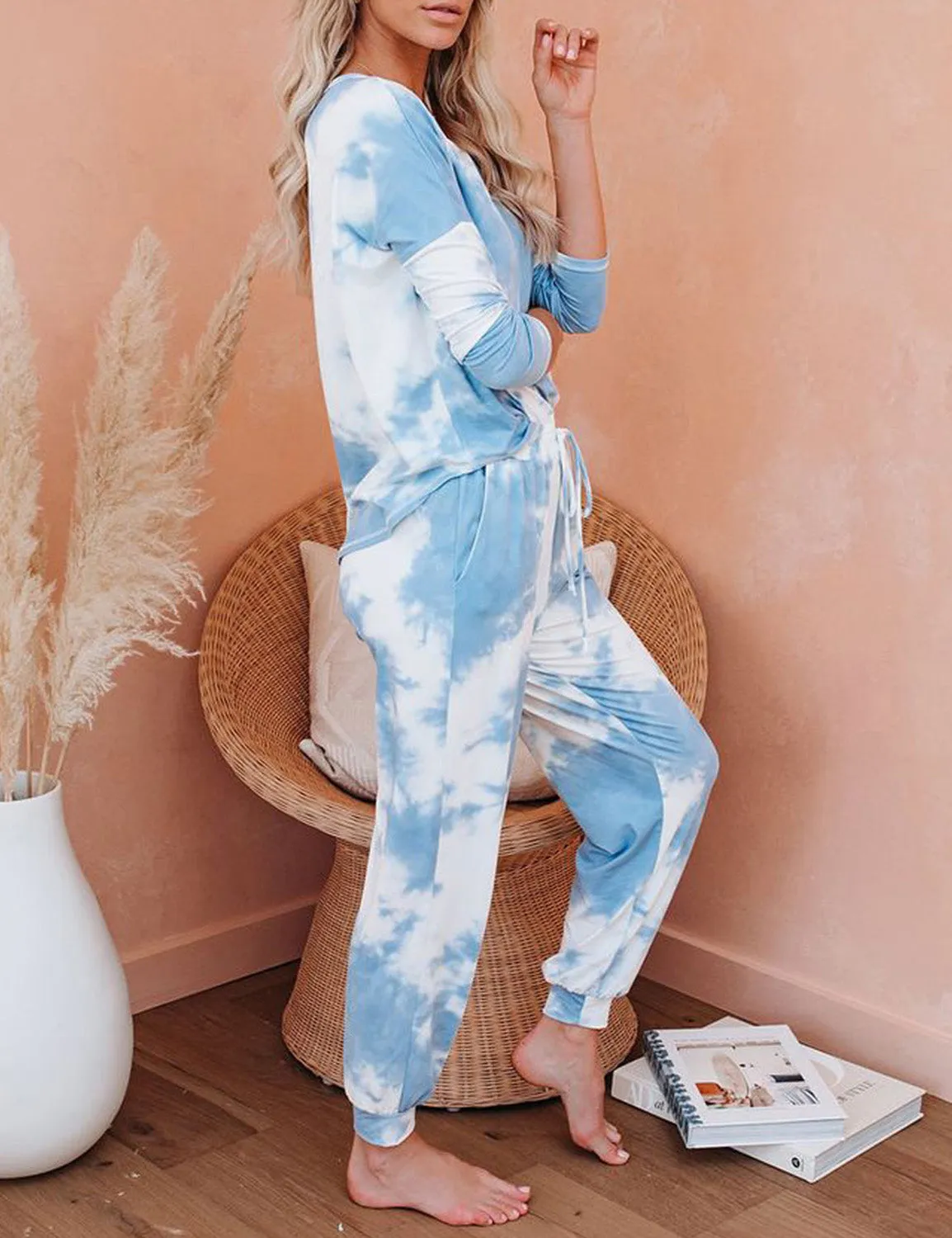 LookbookStore Women's Cozy Tie Dye Printed Knit Loungewear Two Piece Sweatsuits Long Joggers Pajamas Set