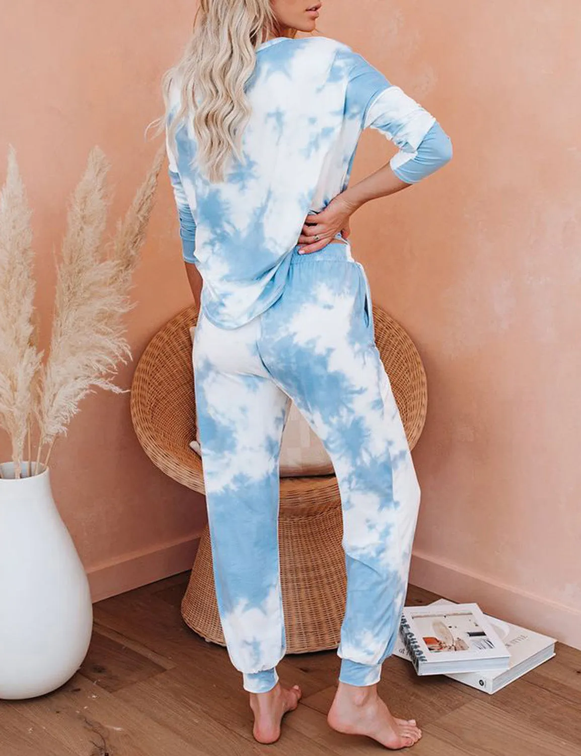 LookbookStore Women's Cozy Tie Dye Printed Knit Loungewear Two Piece Sweatsuits Long Joggers Pajamas Set