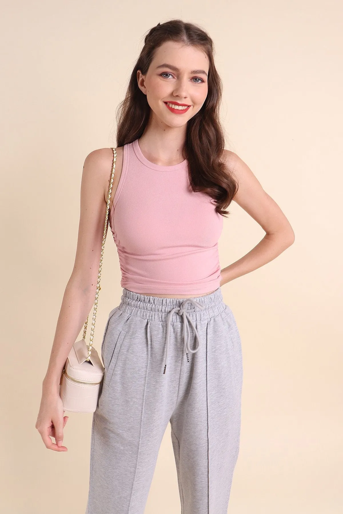 MADEBYNM BASIC ERINA RUCHED RIBBED TOP IN LAKE PINK