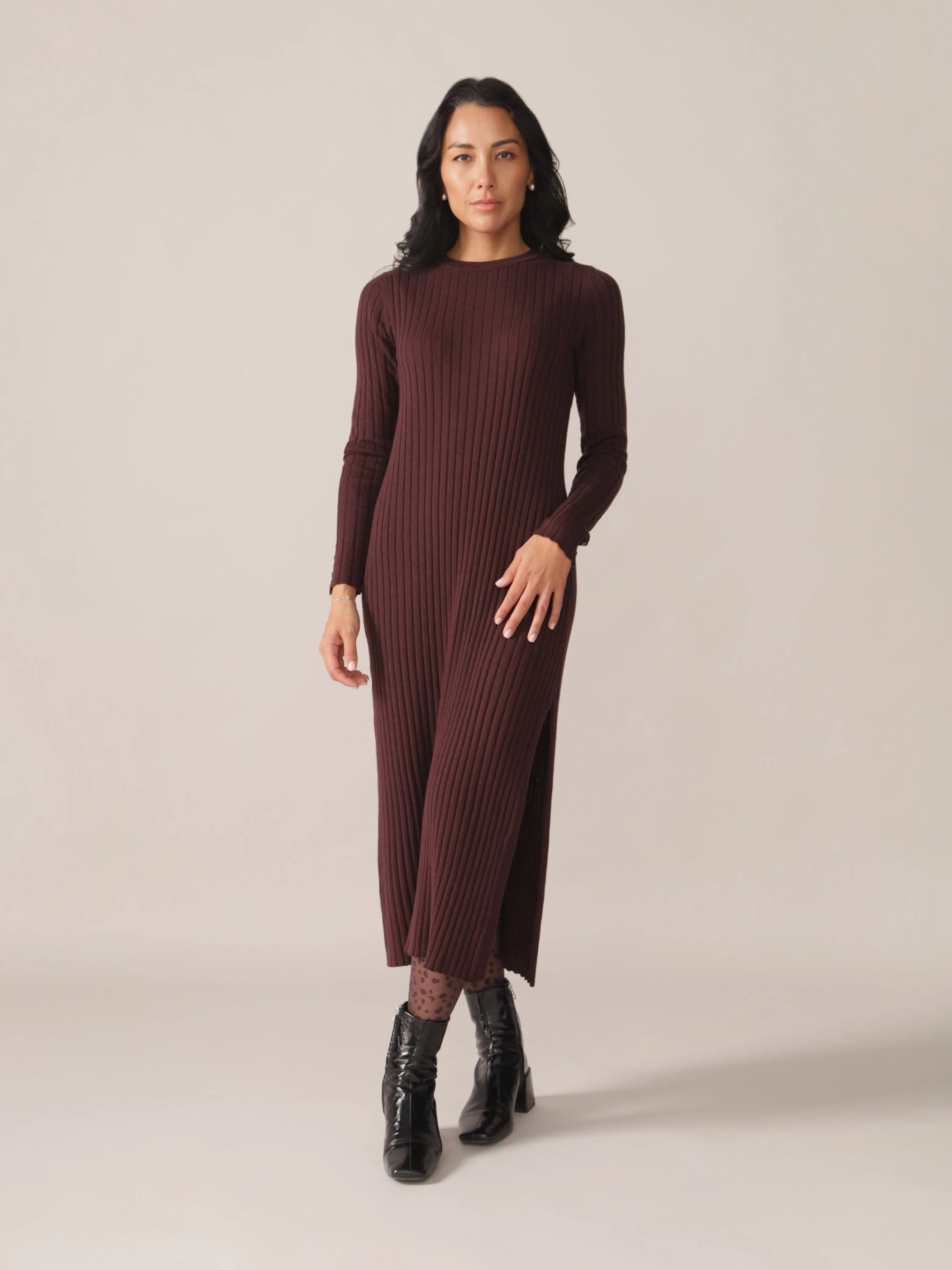 Maxi Ribbed Responsible Merino Dress in Plum