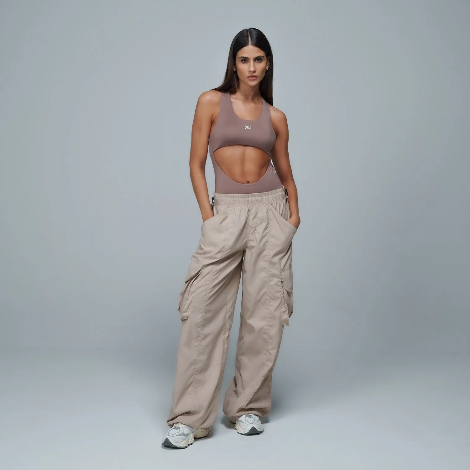 Parachute Cargo Pants - Sand