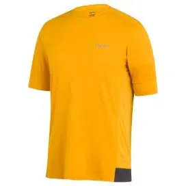 RAPHA Explore Technical Tshirt - MMI Dark Yellow