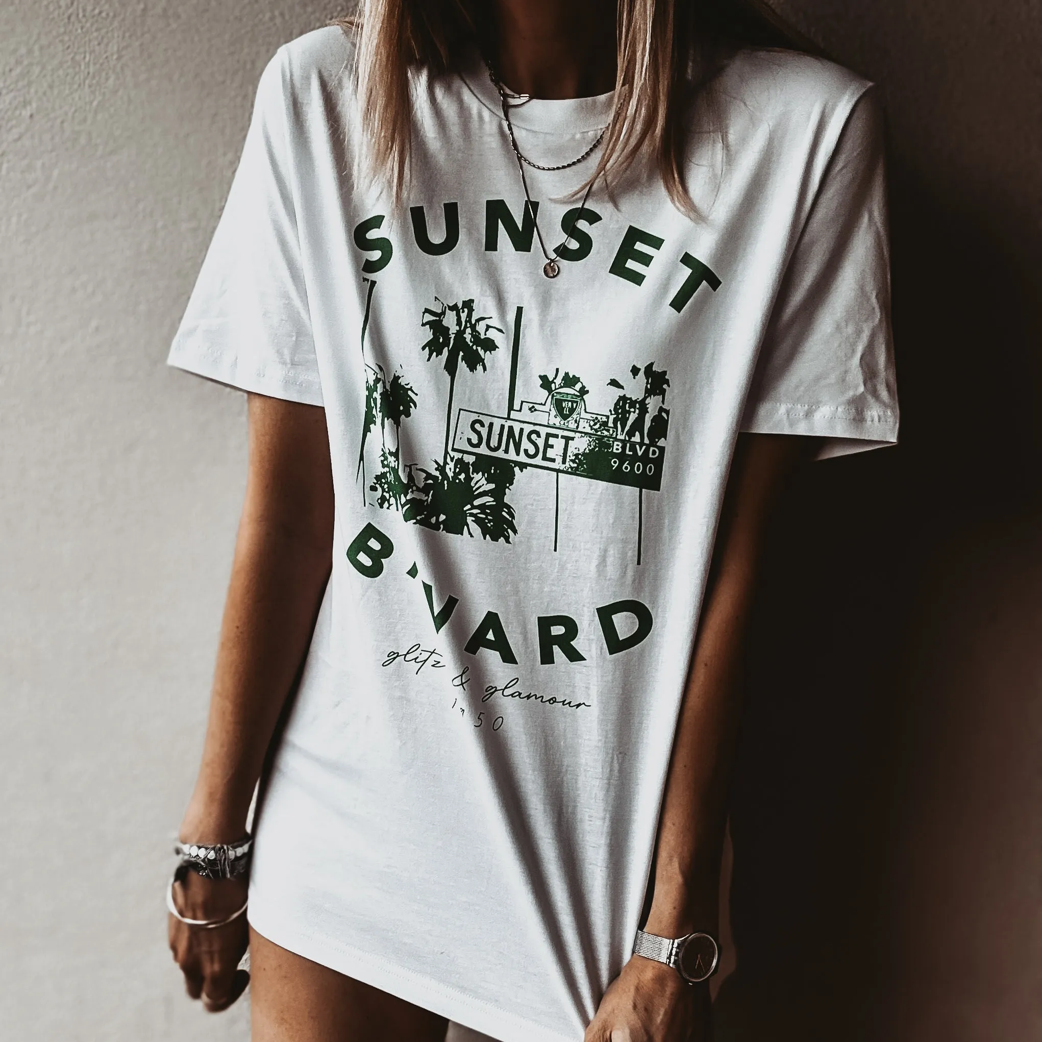 Sunset blvd tee BLACK *boyfriend fit*