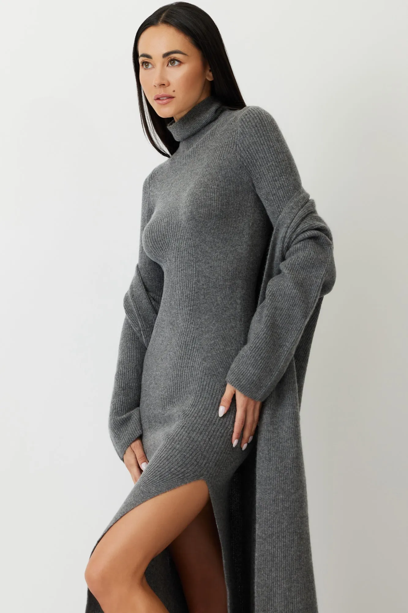 The Haley - Grey Cashmere Maxi Dress | Turtle Neck Elegance