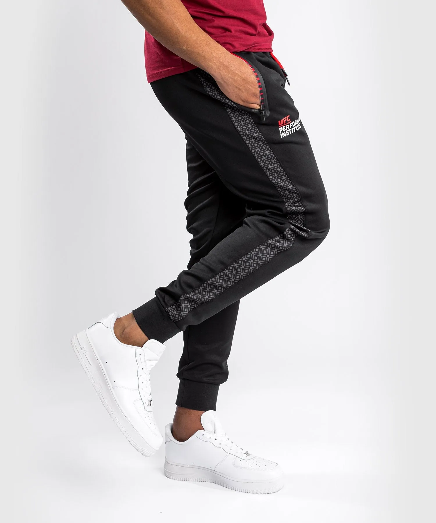 UFC Venum Performance Institute Joggers - Black/Red